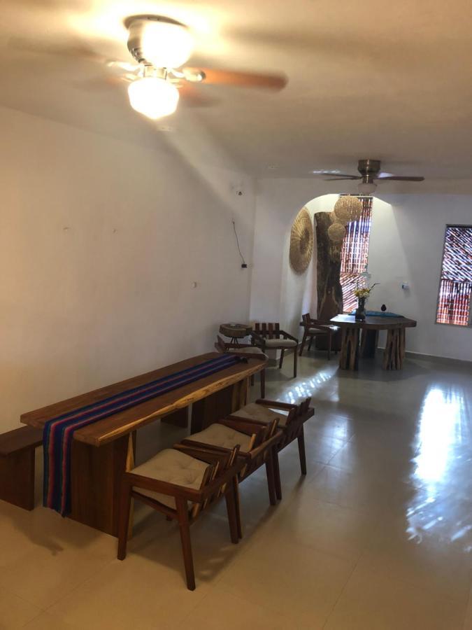 לינה וארוחת בוקר בקאלאר Casa Bizu מראה חיצוני תמונה